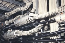 ARMADILLO® Vault Closure